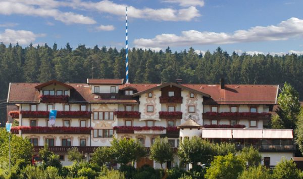 „Komplett renovierte, klimatisierte Tagungsräume im Hotel-Gasthof Huber“